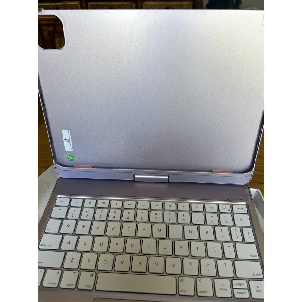 Light Purple 360° Rotatable Touch Keyboard Case for iPad Pro 11